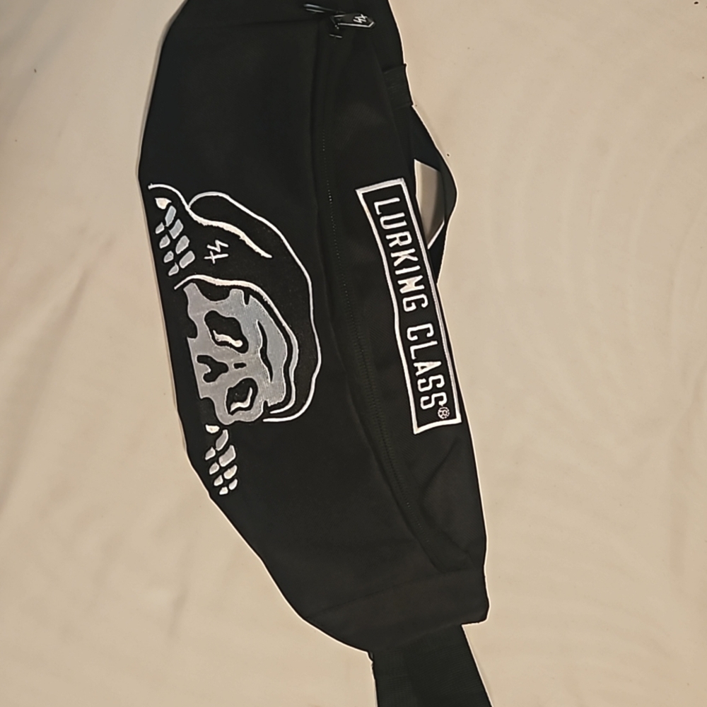 Lurking class bag